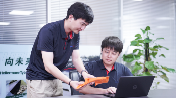 Image showing two persons working in an office situation