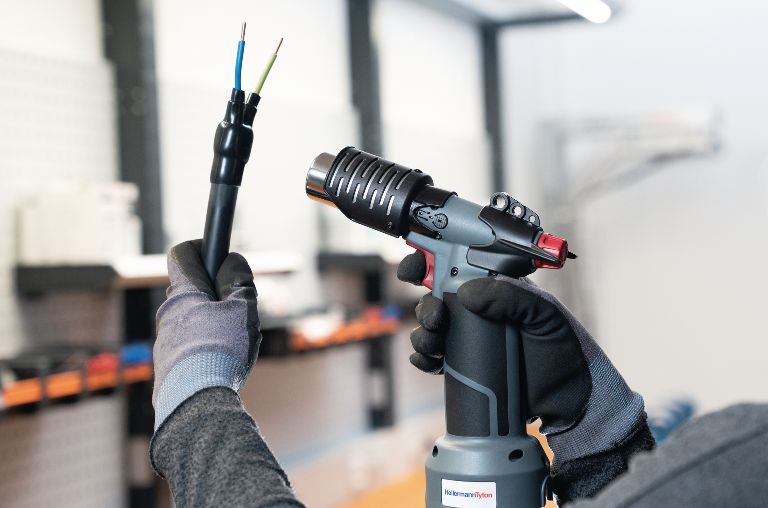 Hot air gun HG900 by HellermannTyton