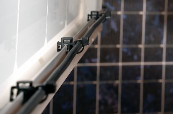 Multi-way edge clip